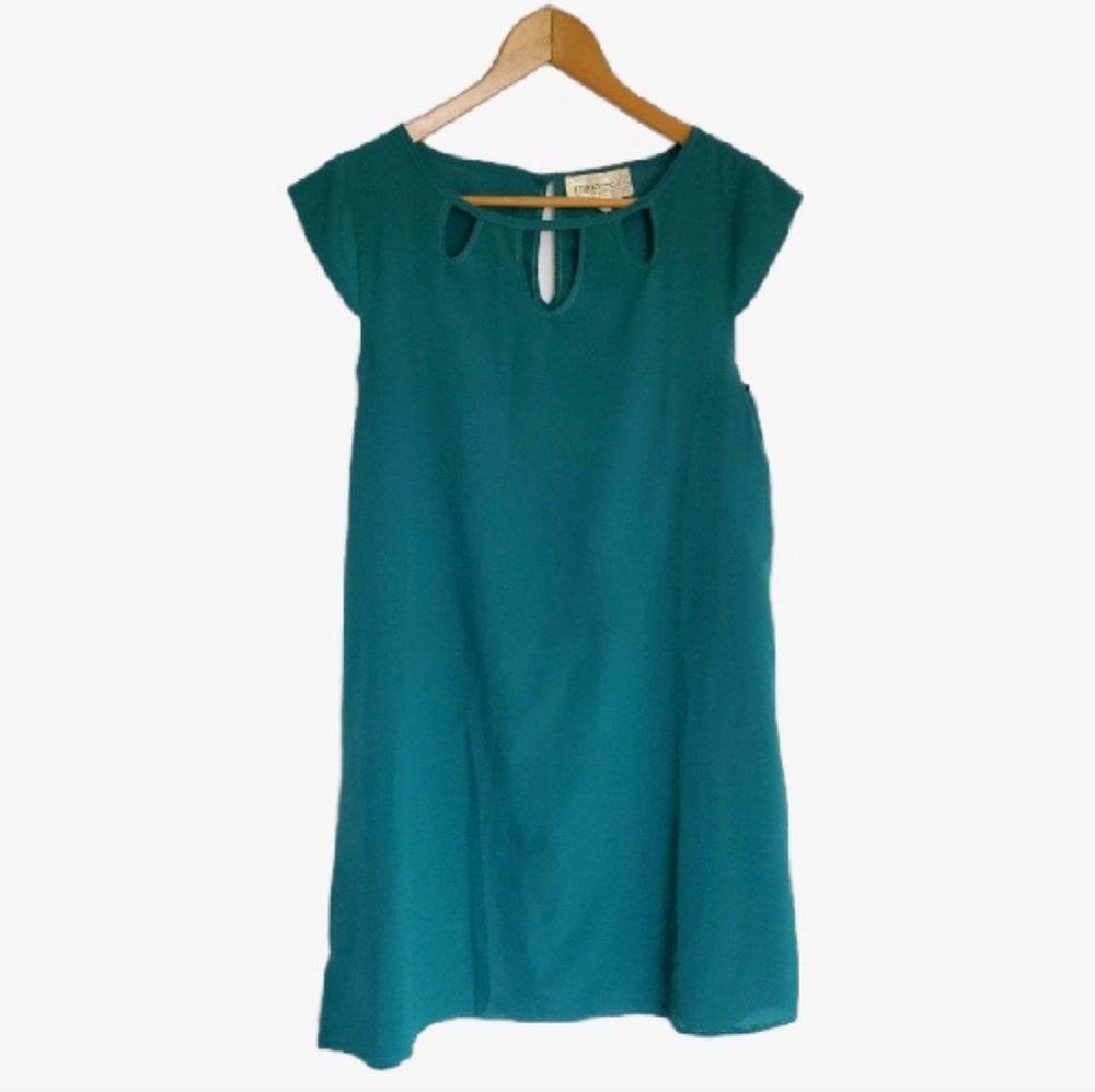 Francesca's Boutique Teal Cap Sleeve Keyhole Shift Dress - Mod Retro Style